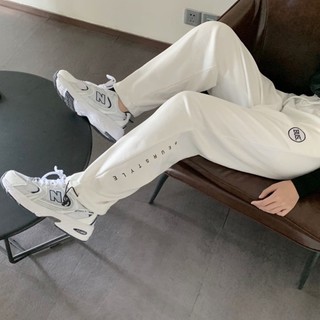 Quần jogger bus unisex , quần thun nam nữ chữ thêu 3 màu phong cách hàn