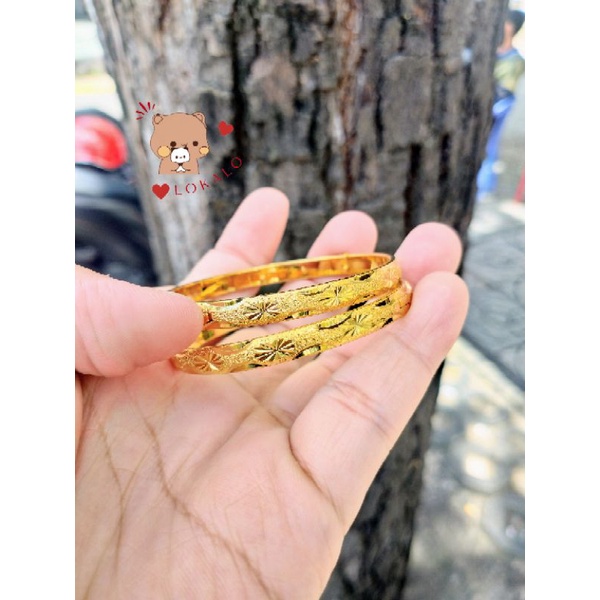 01 Chiếc Vòng Tay Titan Nữ Chạm Khắc Đeo Không Kỵ Nước Mưa - Đeo Sáng Vĩnh Viễn  Lokalo