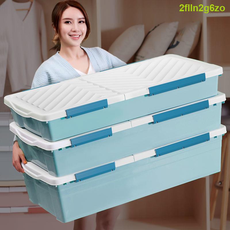 Hộp đựng đồ dưới gầm giường với quần áo có bánh xe đặt ở nhà sinh viên ký túc xácafg