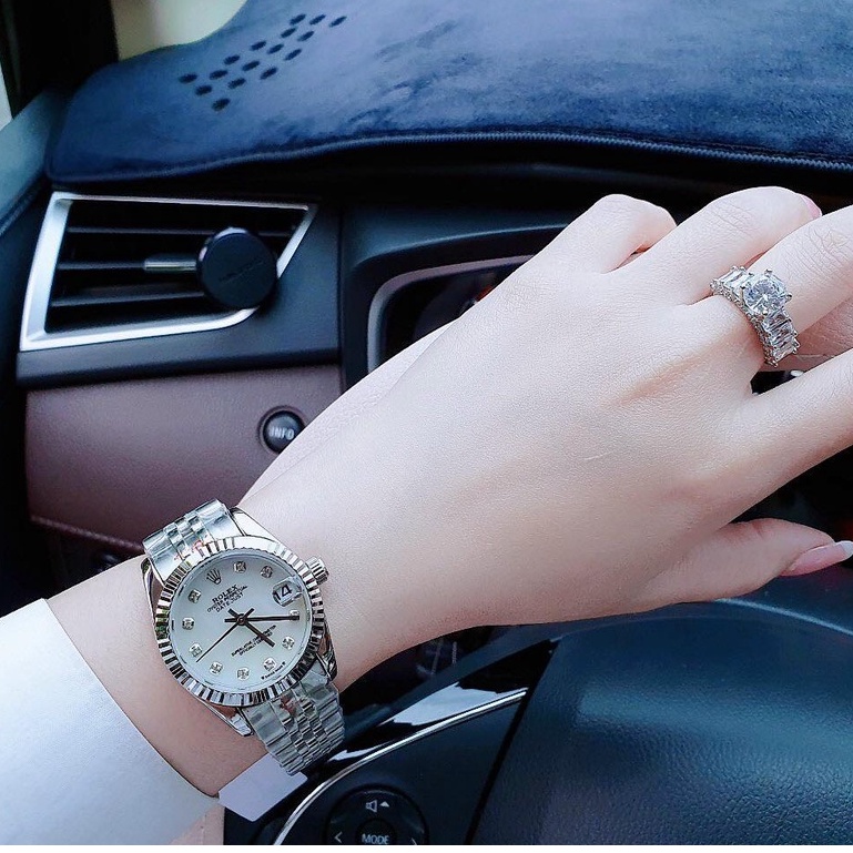 Đồng hồ Rolexdatejust nữ Máy pin nhật cao cấp, kính sapphire ( ko phải hàng loại rẻ)