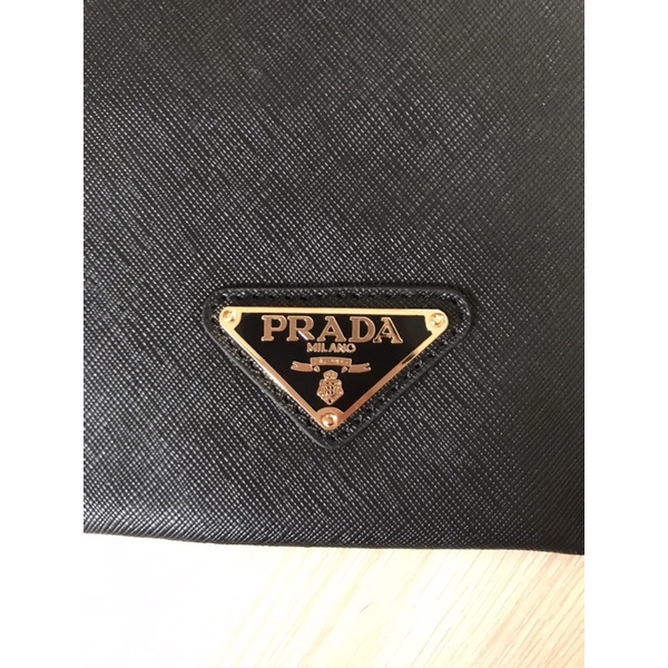 Túi cầm tay PRADA