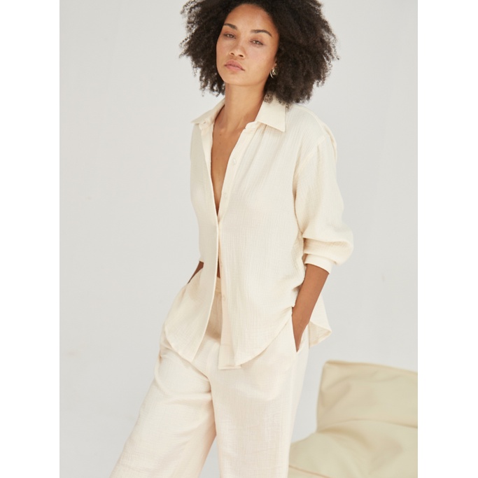 COCO SIN - Áo Sơ Mi Trắng Kem