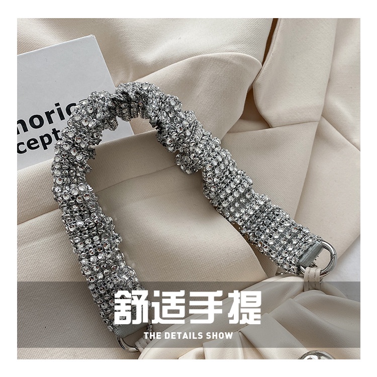 Túi Xách Đeo Vai Hình Đám Mây Đính Đá Phối Dây Xích Thời Trang Mùa Hè 2022 Cho Nữ