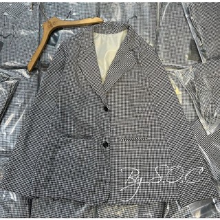 Áo khoác dạ kẻ cổ vest