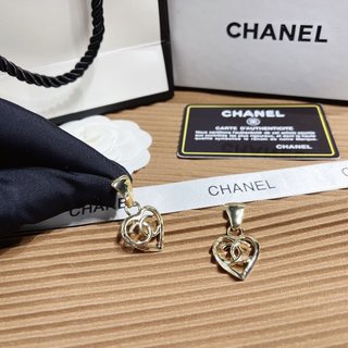 Khuyên Tai Tròn Khắc Chữ Bằng Thép Titanium Thời Trang Dành Cho Nữ