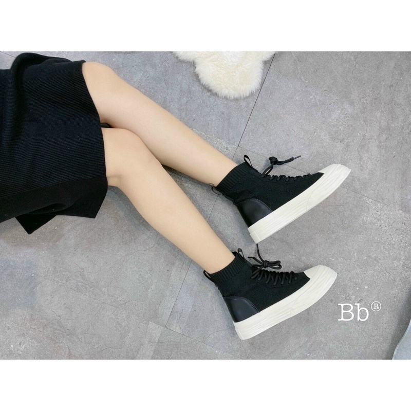 Giày thể thao bánh mì cao cổ chun siêu chất