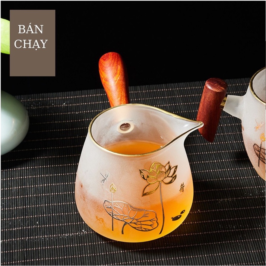 Chén Tống Chuyên Trà Thuỷ Tinh Hoạ Tiết Hoa Sen