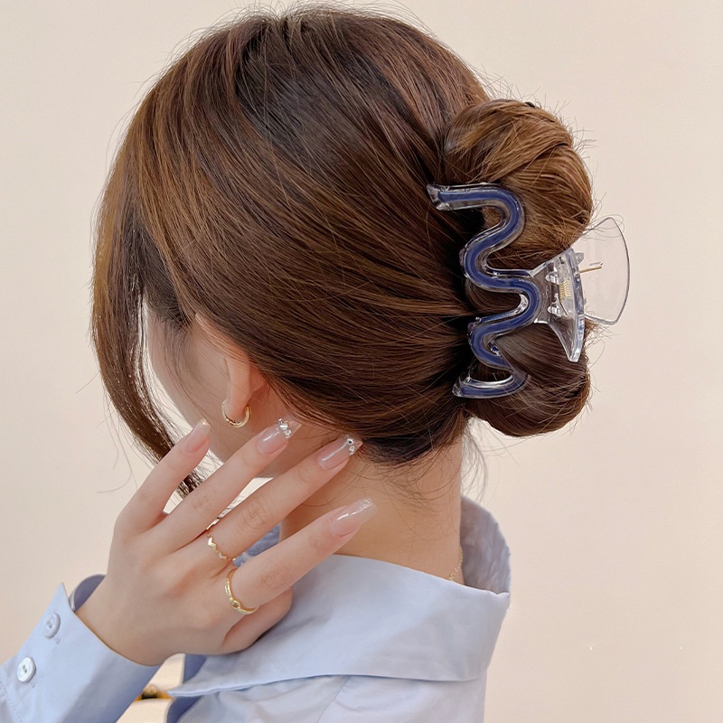 Kẹp Tóc Hình Cá Mập Trong Suốt Thiết Kế Đơn Giản Cho Nữ