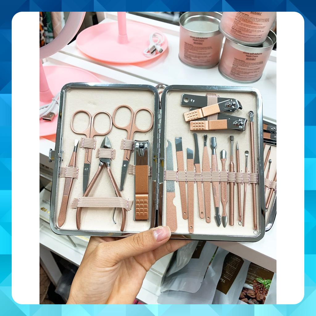 Bộ chăm sóc móng 18 món tiện dụng