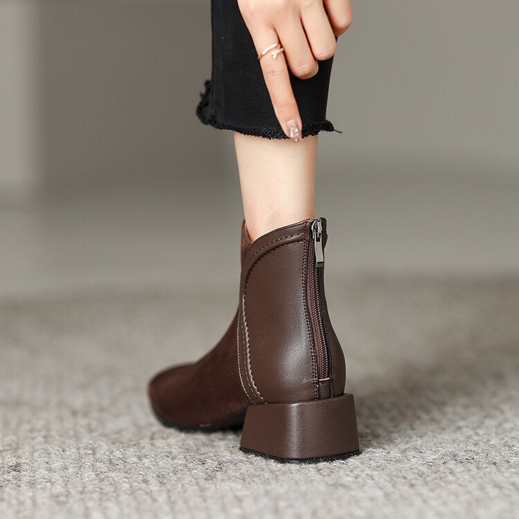 Giày Bốt Martin Mũi Nhọn Gót Dày Thấp Thời Trang Trẻ Trung