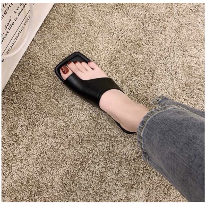 Dép bản to xỏ ngón phối màu có bigsize 35-43 hình thật vide thật ở sau