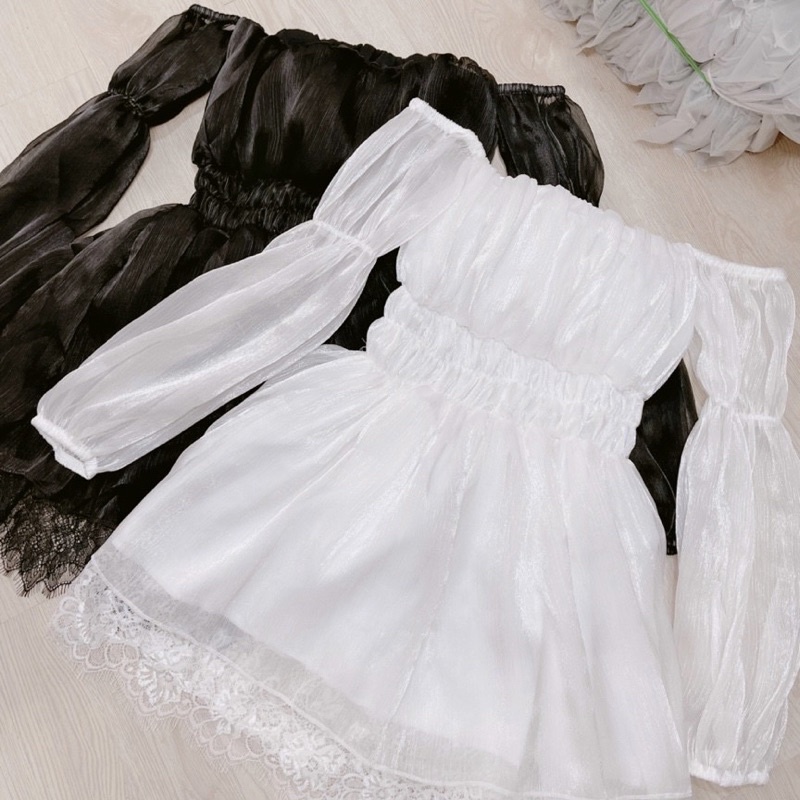 Áo trễ vai tay phồng phối ren chất gân tơ óng ánh sanh chảnh