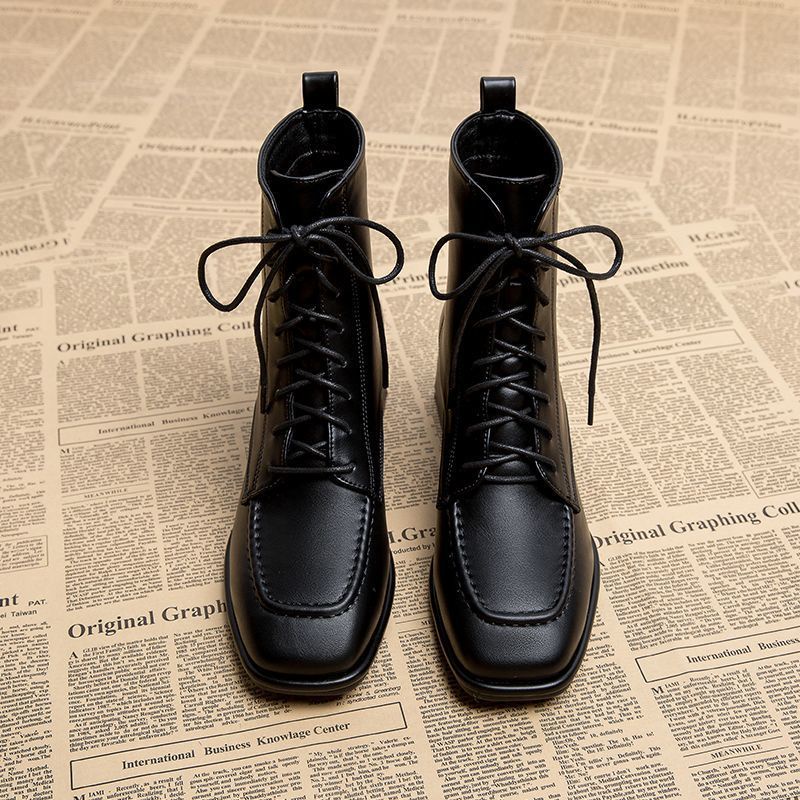 Giày Boot Cao Gót Mũi Vuông Chất Liệu Da Cao Cấp Thời Trang Mùa Thu Đông Theo Phong Cách Châu Âu Cho Nữ