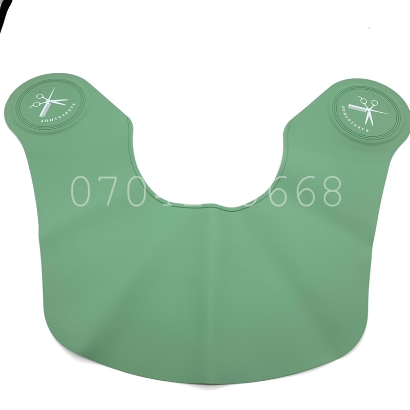 Lót vai cắt tóc cao su