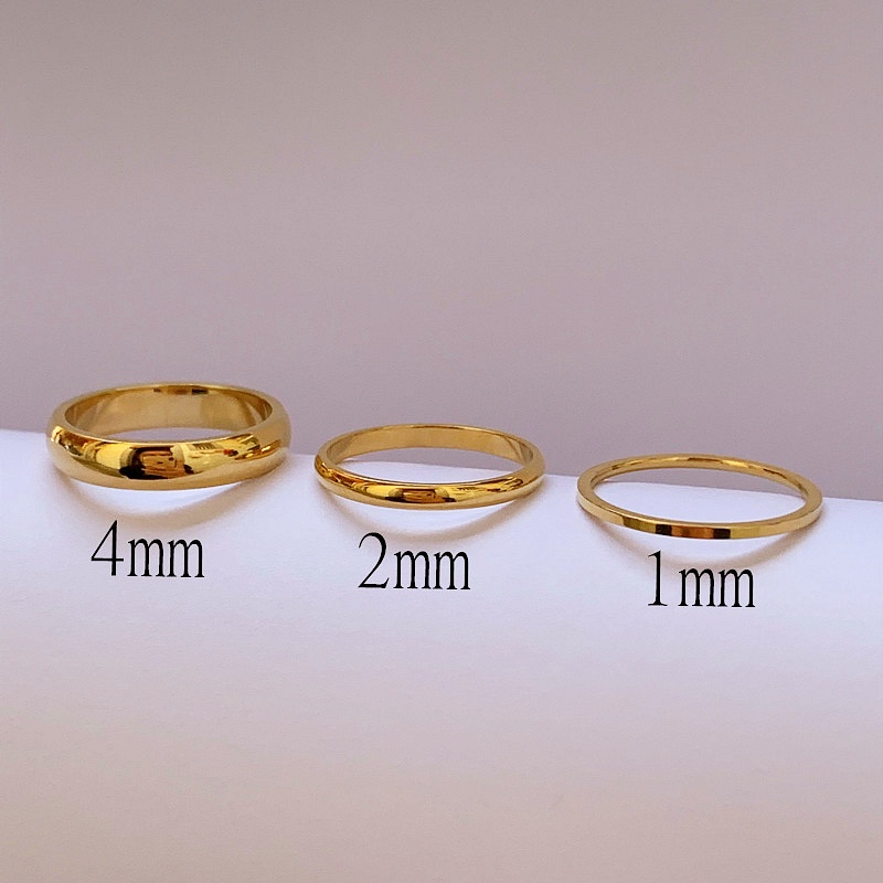 Nhẫn titan không gỉ mạ vàng 18k thiết kế trơn đơn giản bền màu