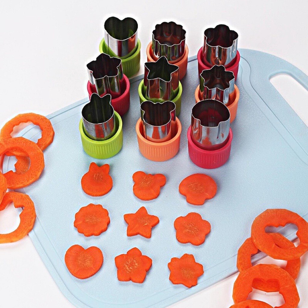 Set 3 Khuôn Tạo Hình Rau Củ Quả, Bánh Bằng Inox Dễ Thương Cho Bé Ăn Dặm