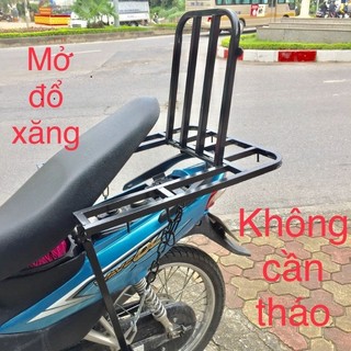 Giá chở hàng, baga xe máy có thể mở nắp mà không cần tháo.
