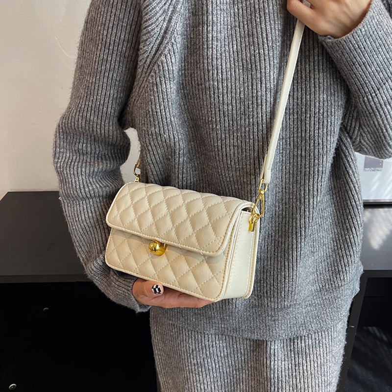 Túi Đeo Chéo Màu Đen Đính Kim Cương Giả Thời Trang Cho Nữ