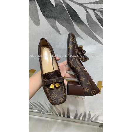 Giày cao gót spsl hoạ tiết đai khoá ngang gót trụ fullbox