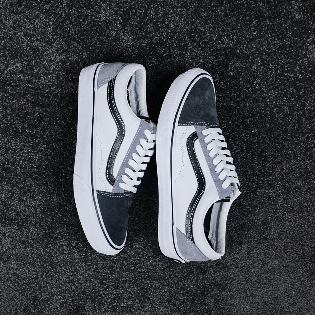 Vans OLD SKOOL Giày canvas Cổ Thấp Phối Họa Tiết Kẻ Sọc Màu Xám Và Trắng Dành Cho Nam Và Nữ 1845