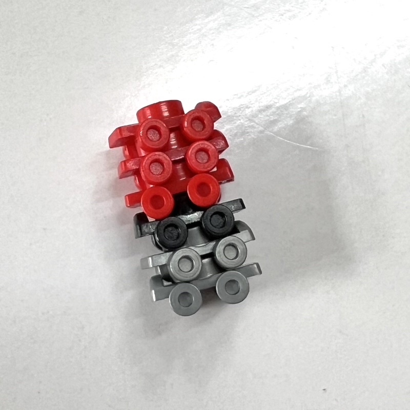 Lot 6 cai 12k - bánh xe đồ chơi chính hãng