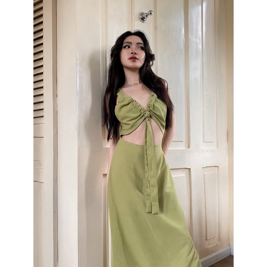 The Tactful Đầm xanh dài dây rút ngực, khoét eo Meadow Dress