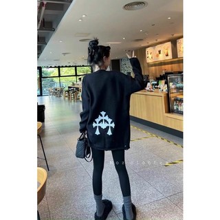 Áo len chrome hearts rách chữ lưng