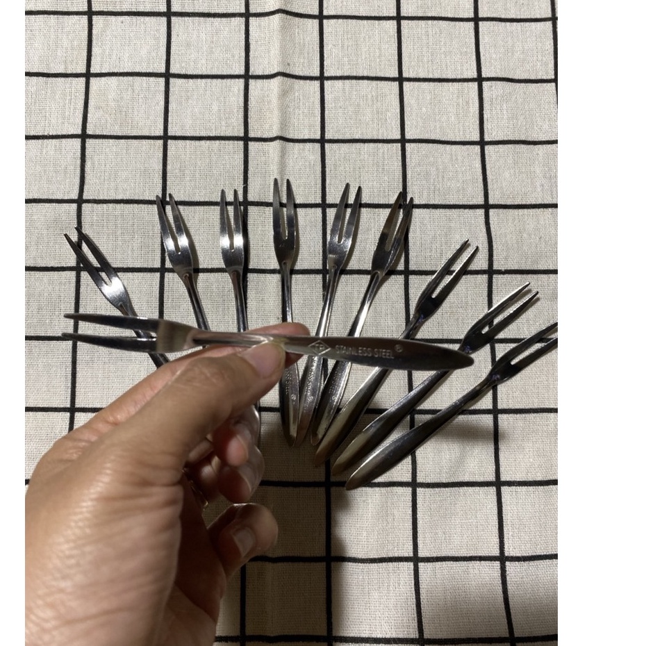 Bộ 10c Dĩa Trơn Ăn Hoa Quả Loại 2 Răng Kt: 13x1cm (ảnh thật)