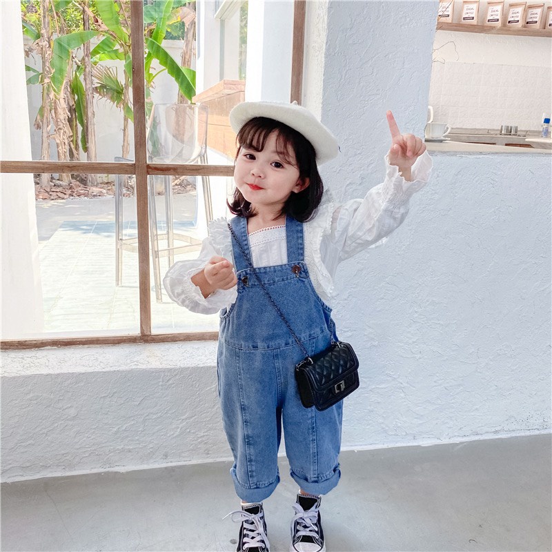 Quần yếm Jean ống dài cho bé