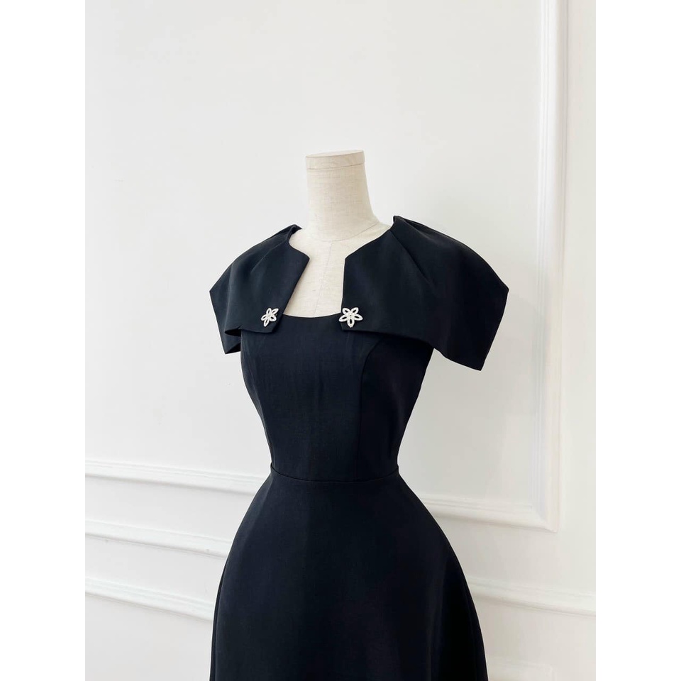 Đầm xoè tay búp hình thật