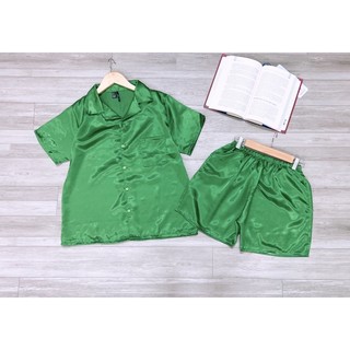 Bộ Pijama đùi lụa phi bóng freesize<60kg