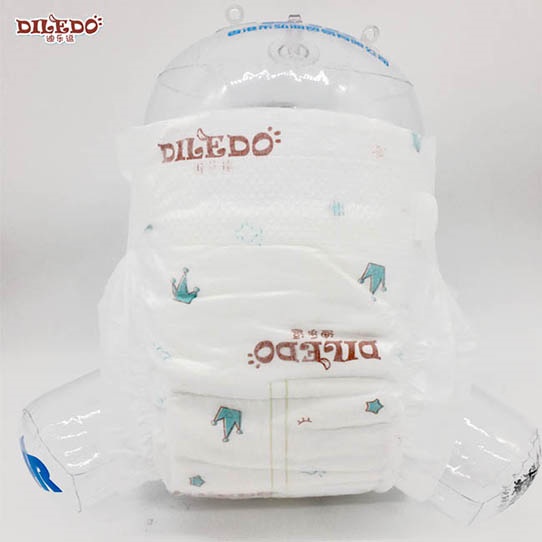 Tã/bỉm dán sơ sinh DILEDO  S70/M62/L56/XL50/XXL46 siêu mềm mỏng, thấm hút tốt, an toàn cho da bé