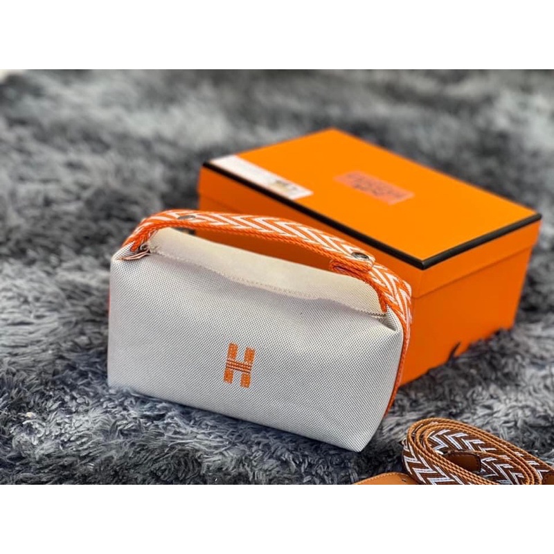 Túi  xách tay siêu xinh hai mầu