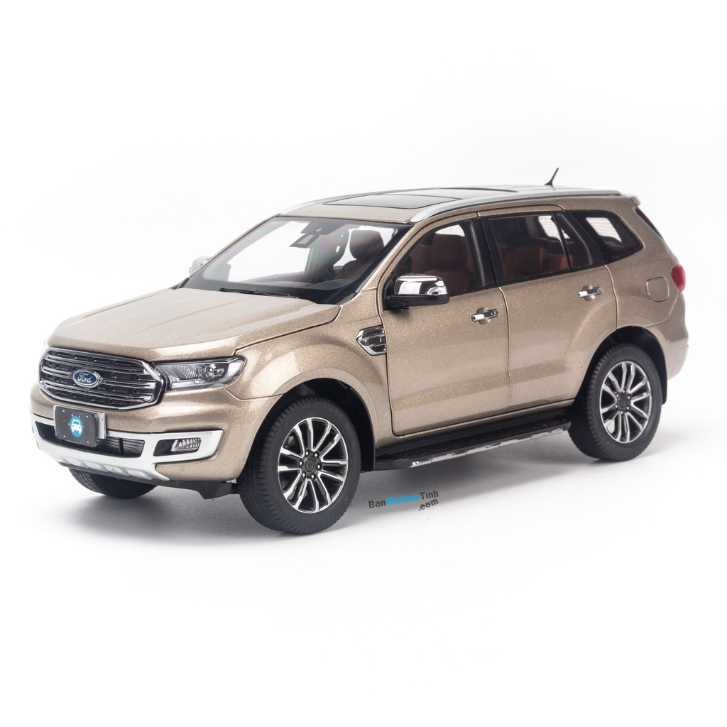 Mô hình xe Ford Everest Titanium 1:18 Dealer