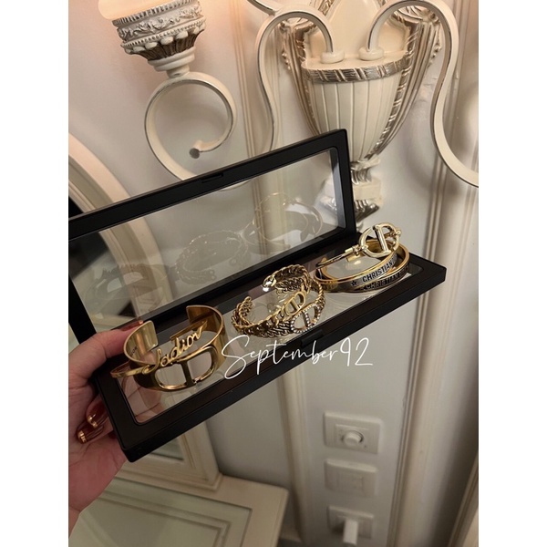 - Vòng Tay SC nhiều mẫu