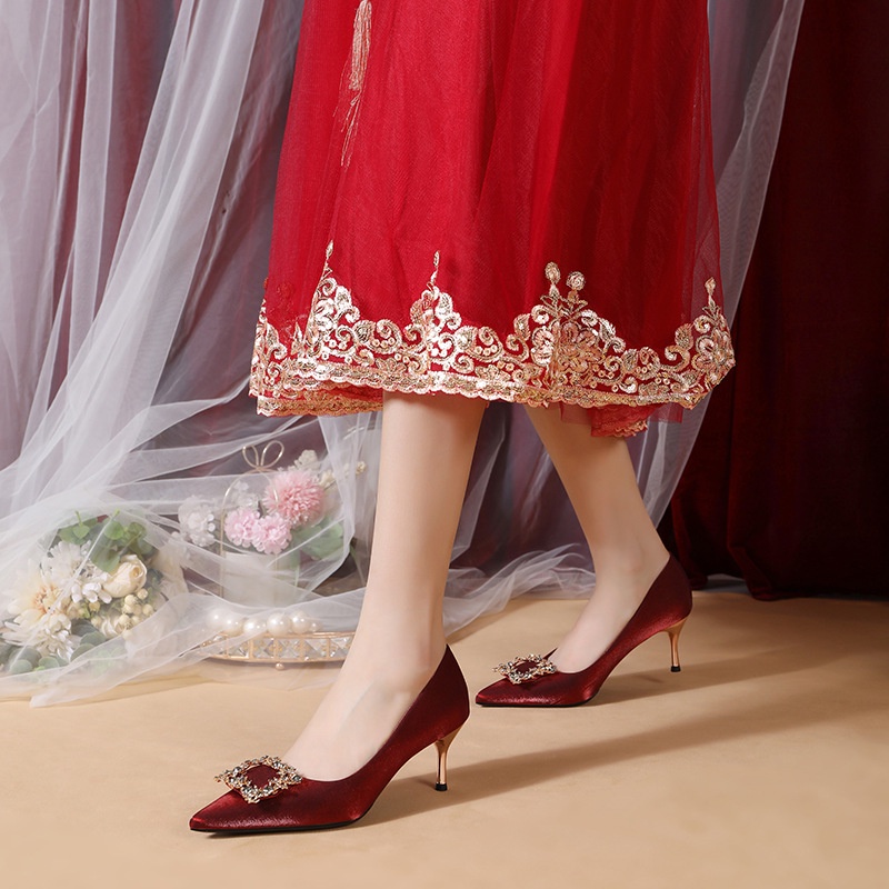 Giày Cao Gót 6cm 9cm Mũi Nhọn Đính Đá Màu Đỏ Quyến Rũ Thời Trang Phong Cách Hàn Quốc Cho Nữ