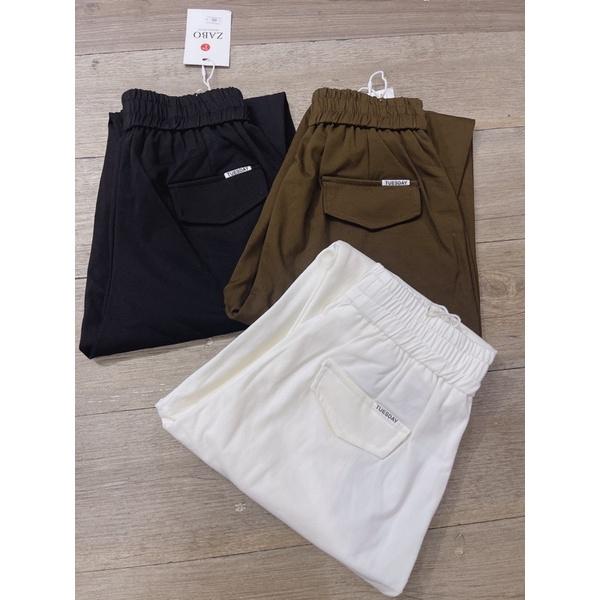 Quần Baggy Vải Chất UMi Hàn Nắp Túi Sau Logo