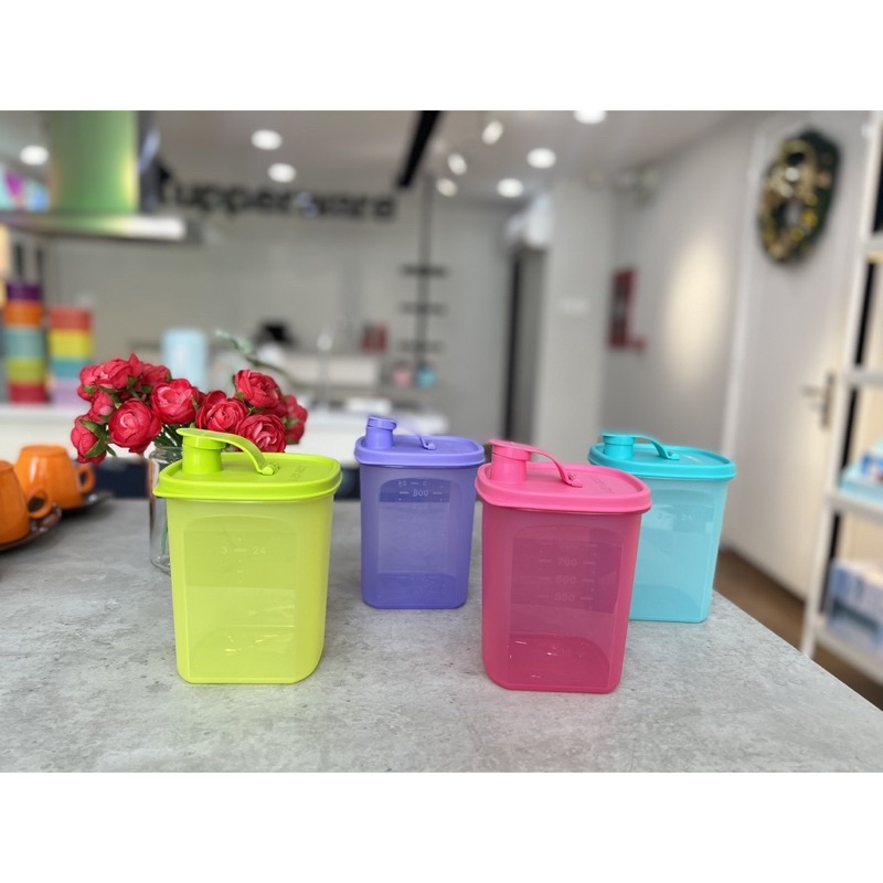 Bình nước Slim Line Pitcher 1L