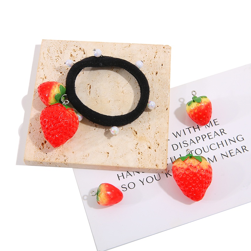 Set 2 Mặt Dây Chuyền Hình Trái Dâu Màu Đỏ Dễ Thương