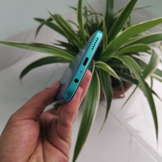 Điện thoại Vsmart joy 4 V441a