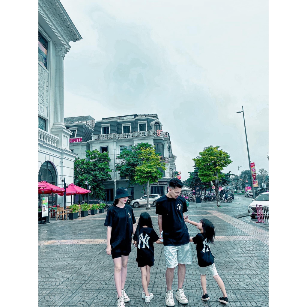 Áo Phông Gia Đình Màu Đen Tay Ngắn Cổ Tròn Thun Cotton Mềm In Chữ NYY