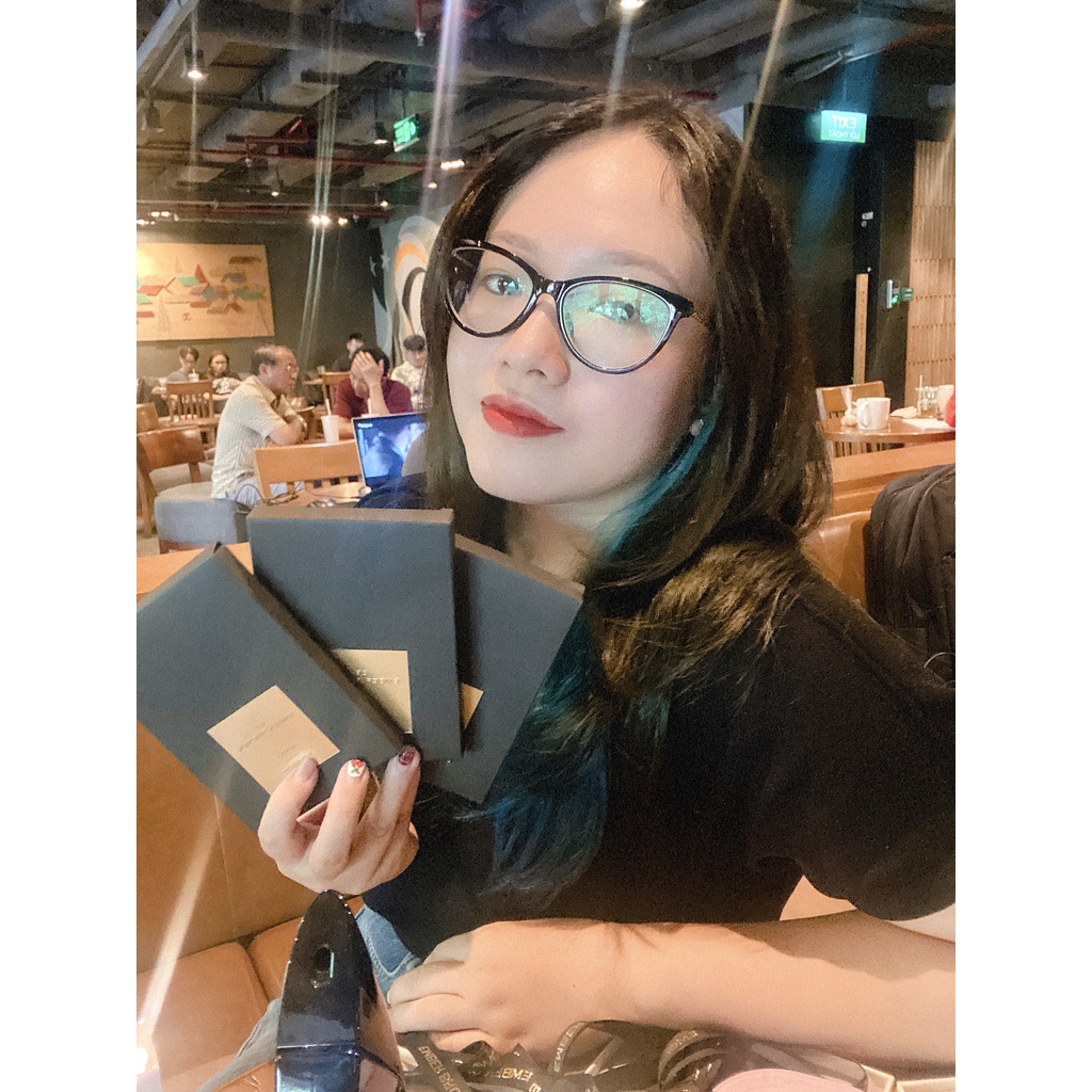 Scented Card - Sáp Thơm Ember Brown với 3 mùi hương nước hoa siêu đỉnh, nhỏ gọn tiện dùng ở mọi nơi