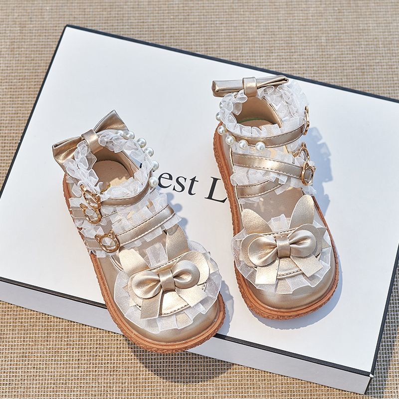 Giày Bé Gái Dễ Thương