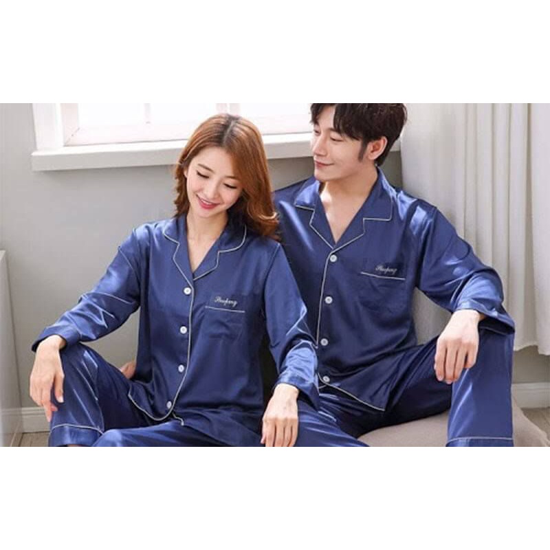 Bộ pijama lụa chốt trên live (ảnh minh hoạ)