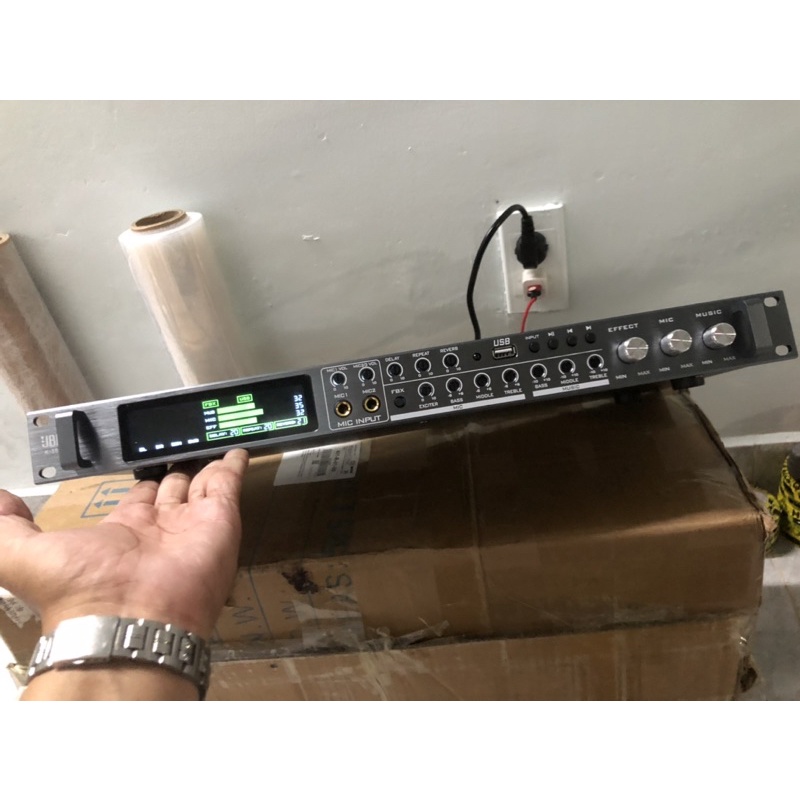 Vang số chỉnh cơ cao cấp JBL K350