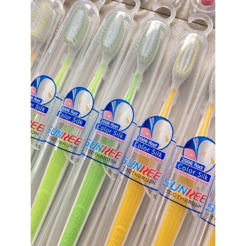 Hộp 30 bàn chải đánh răng Sunree loại tốt
