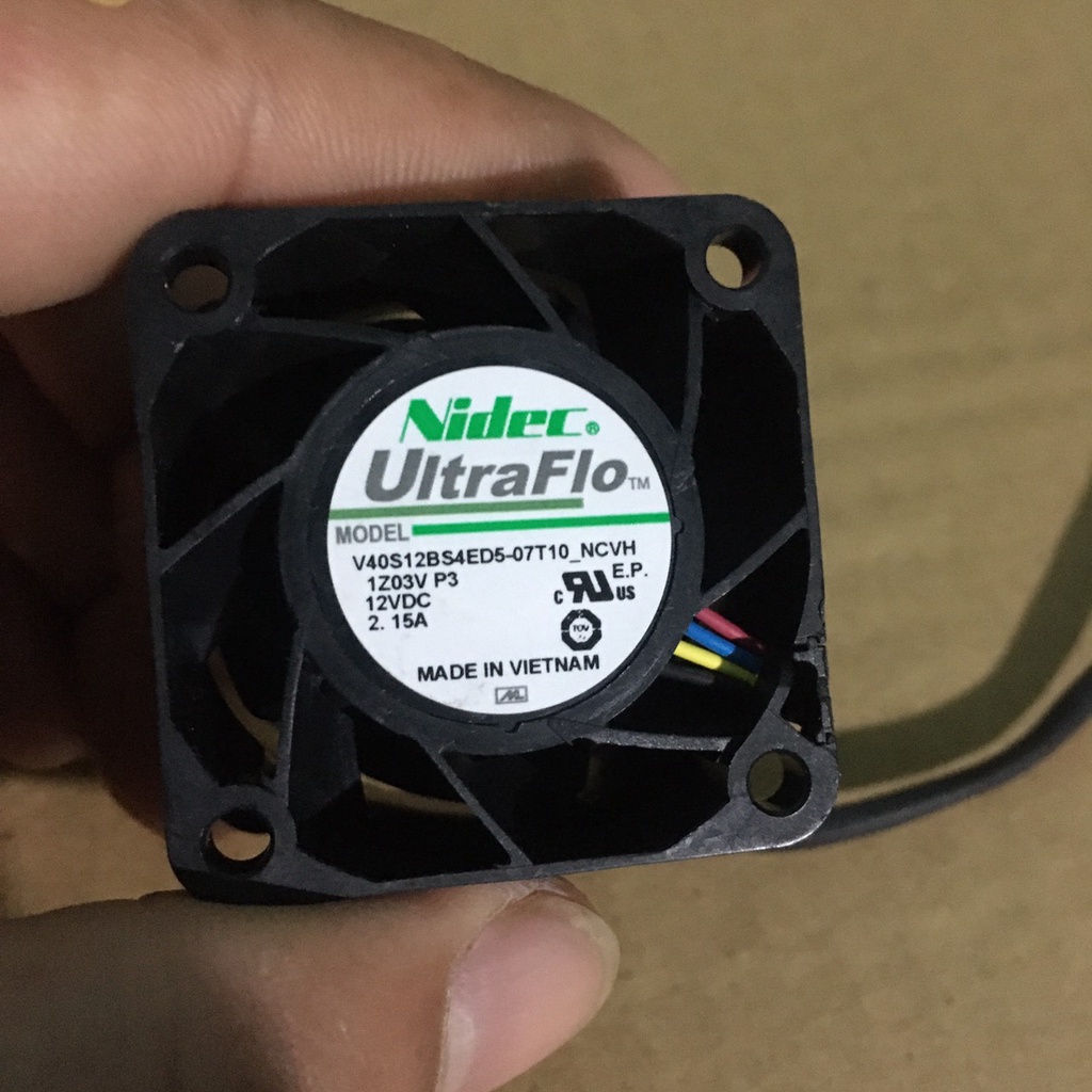 Quạt phản lực 4cm x 4cm x 2.8cm  siêu mạnh