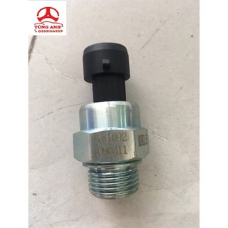 Cảm biến báo áp suất dầu xe howo, ren m22 vg1092090311