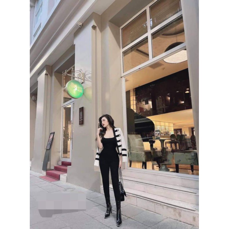 [HÀNG ĐẸP sẵn mút ngực]Jumpsuit Đen 2 Dây Hở Lưng Ôm Body Quyến Rũ Tôn Dáng | BigBuy360 - bigbuy360.vn