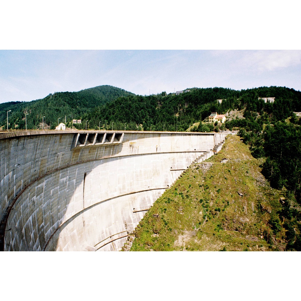 Phim Kodak Pro Image ISO 100, Màu Color, 135/35mm x 36 Kiểu, In Date Cho Máy Chụp Ảnh Film - LIIQ Flash